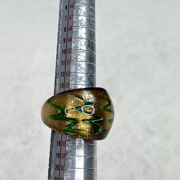 Artsy Solid Glass Ring Chunky Gold Green Squiggles 7 - Picture 1 of 6